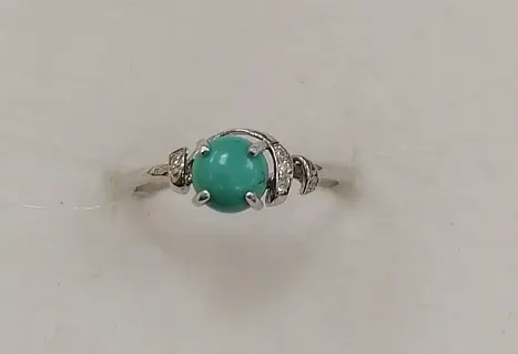 Кольцо декоративное из серебра