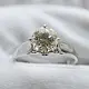 Кольцо декоративное из белого золота