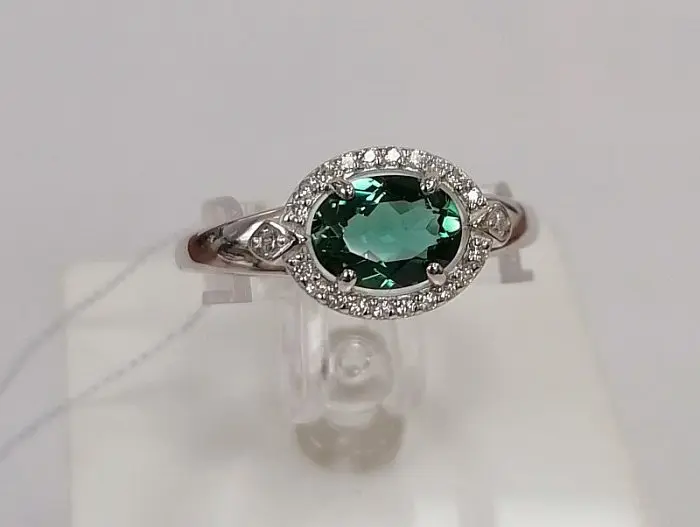 Кольцо декоративное из серебра