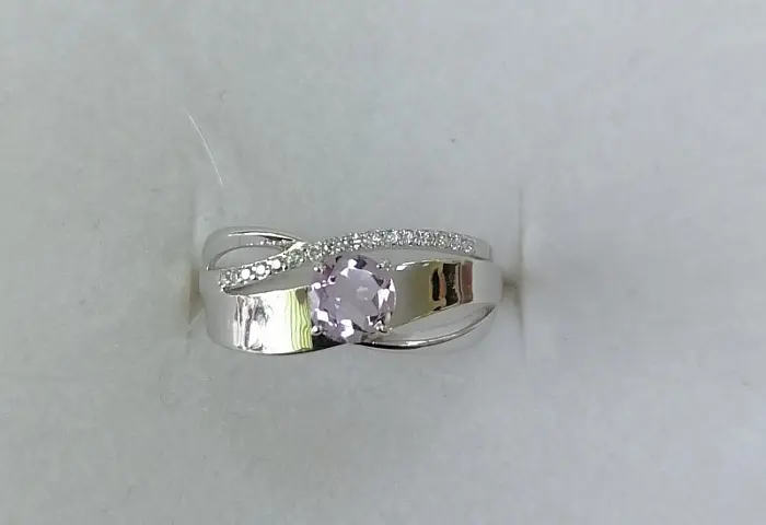 Кольцо декоративное из серебра