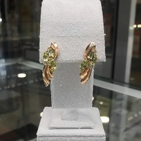 Серьги с английским замком из красного золота