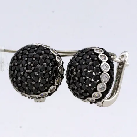 Серьги с английским замком из серебра