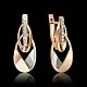 Серьги подвесные из комбинированного золота