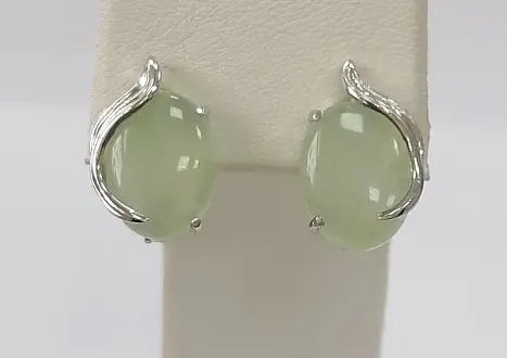 Серьги с английским замком из серебра