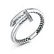 Кольцо декоративное из белого золота