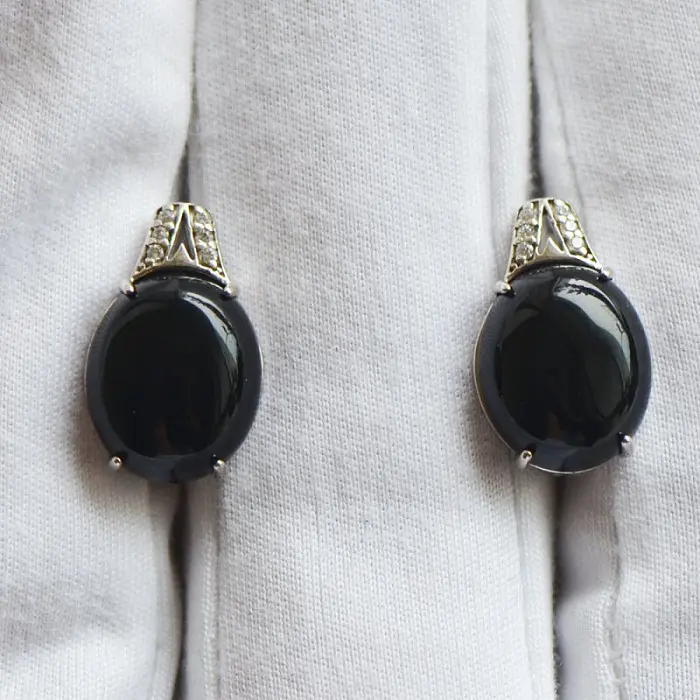 Серьги с английским замком из серебра
