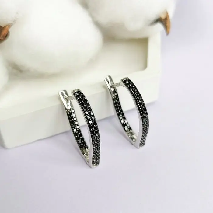 Серьги с английским замком из серебра