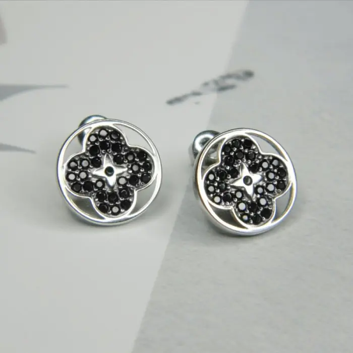 Серьги пуссеты из серебра