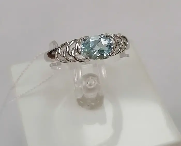 Кольцо декоративное из серебра