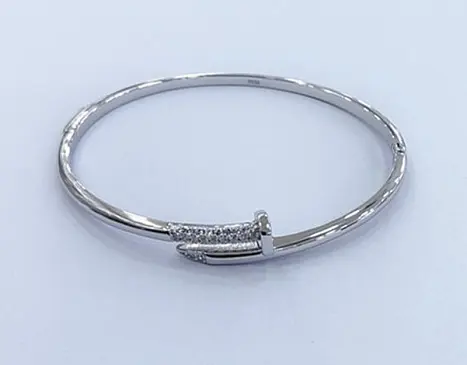 Браслет жесткий из серебра