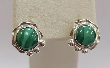 Серьги с английским замком из серебра