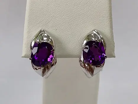 Серьги с английским замком из серебра