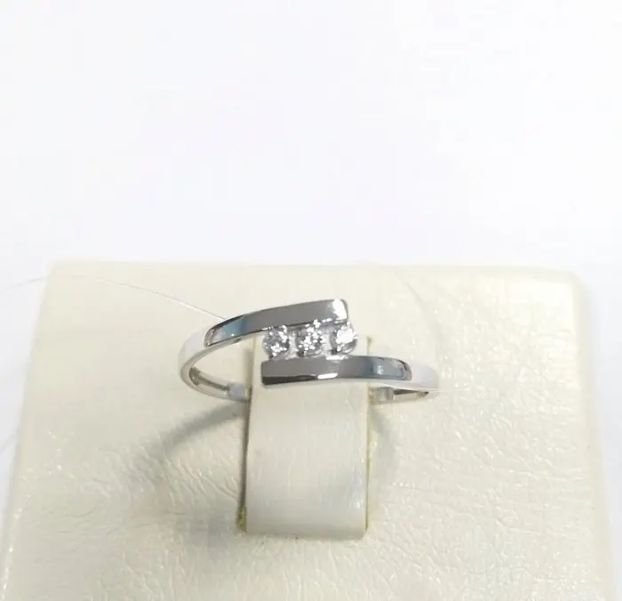 Кольцо декоративное из серебра