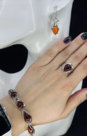 Кольцо декоративное из серебра