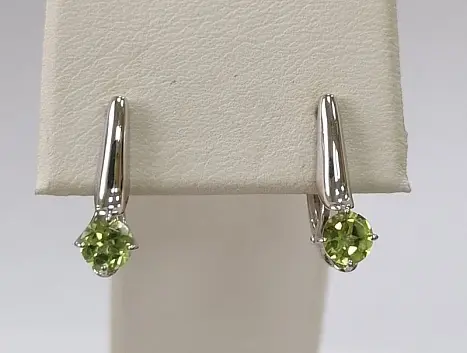 Серьги с английским замком из серебра