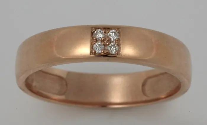 Кольцо обручальное из красного золота