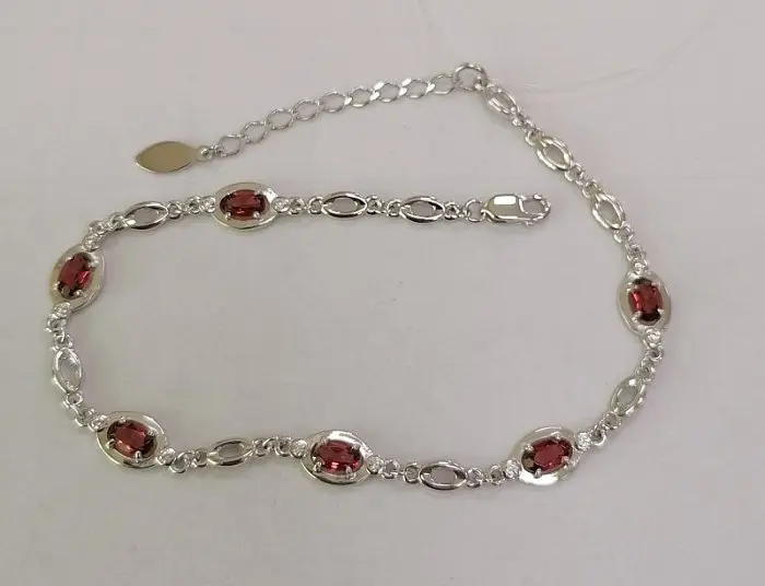 Браслет декоративный из серебра