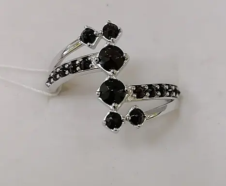 Кольцо декоративное из серебра