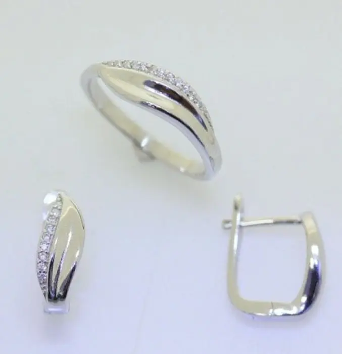 Кольцо декоративное из серебра